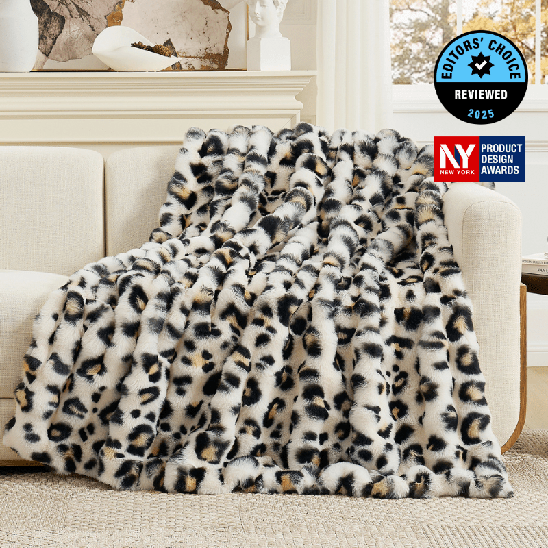 Cozy Bliss Luxurious Bubble Faux Fur Throw Blanket in leopard front view #color_Leopard