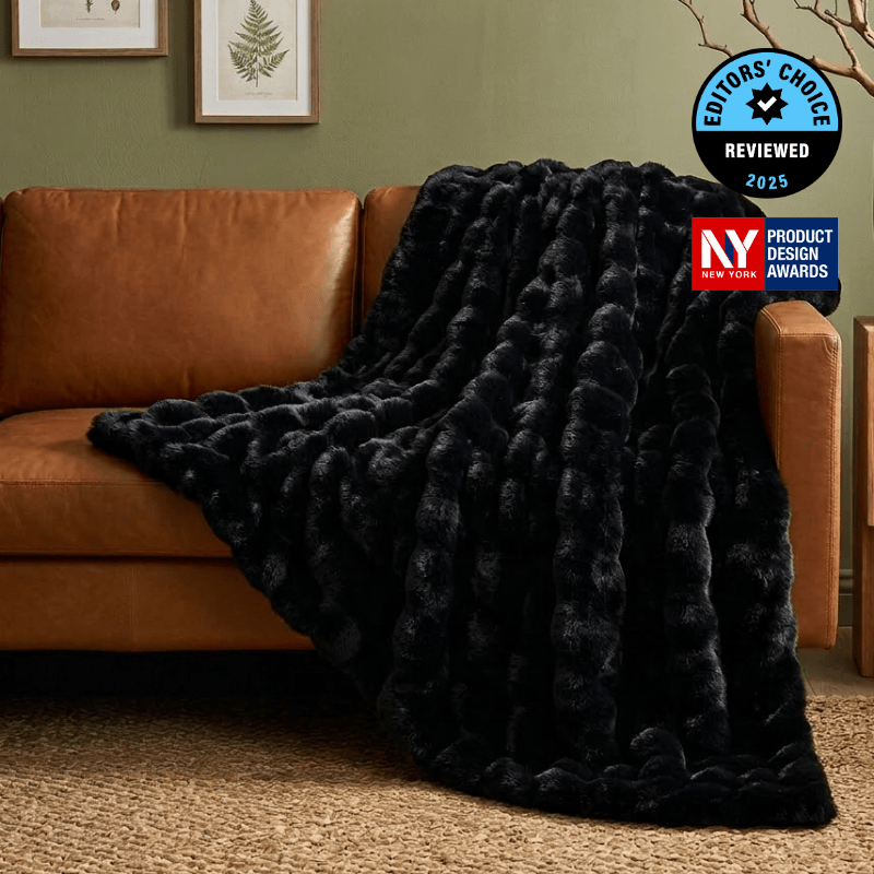 Cozy Bliss Luxurious Bubble Faux Fur Throw Blanket in black front view #Color_Black